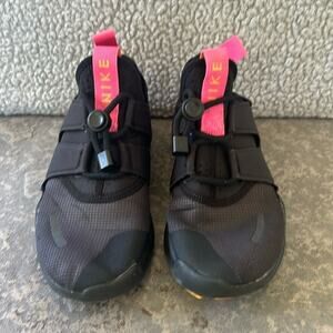 Nike Womens Sneakers 10 Free RN CMTR Black Pink